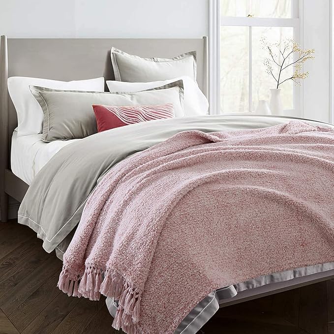 Ultra Soft Fleece Sherpa Blanket Queen Size,Lightweight Cozy Boho Bed Blanket with Decorative Tassel, Pattern Reversible, 2 Tones Ombre Dusty Pink, 90”x90”